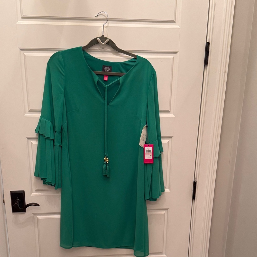 Vince Camuto Green Dress with Ruffle Detail